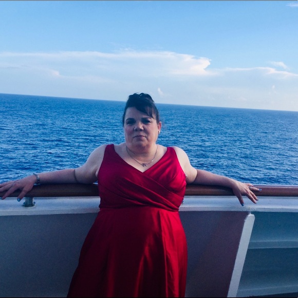 Meet your Posher, Yvette - Picture 4 of 6